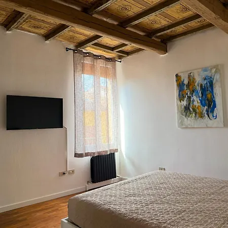 Pensionat Dimora Della Ghiara 3*